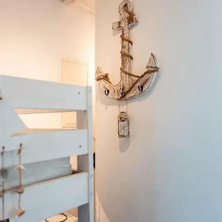 Apartment Seafarer's *